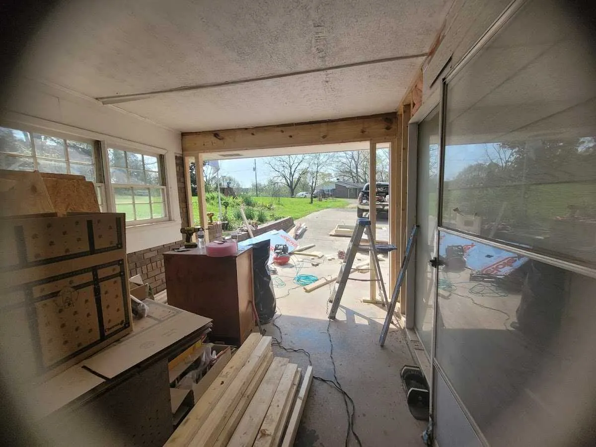 Air movers and dehumidifier for Drying & Dehumidification in Potomac